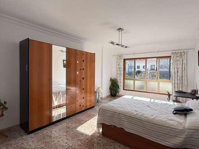 Habitación en piso compartido en alquiler en Alcaravaneras