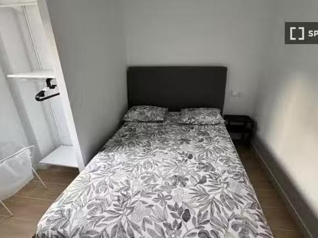 Habitación en piso compartido en alquiler en Alicante