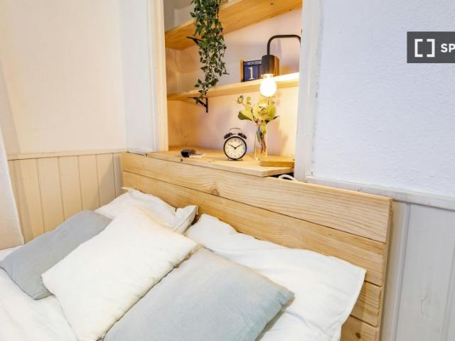 Habitación en piso compartido en alquiler en Arapiles, Madrid