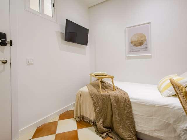 Habitación en piso compartido en alquiler en Argüelles, Madrid