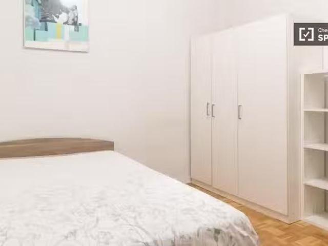 Habitación en piso compartido en alquiler en Argüelles, Madrid