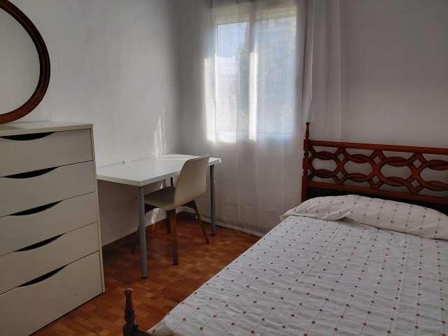 Habitación en piso compartido en alquiler en Benicalap, Valencia
