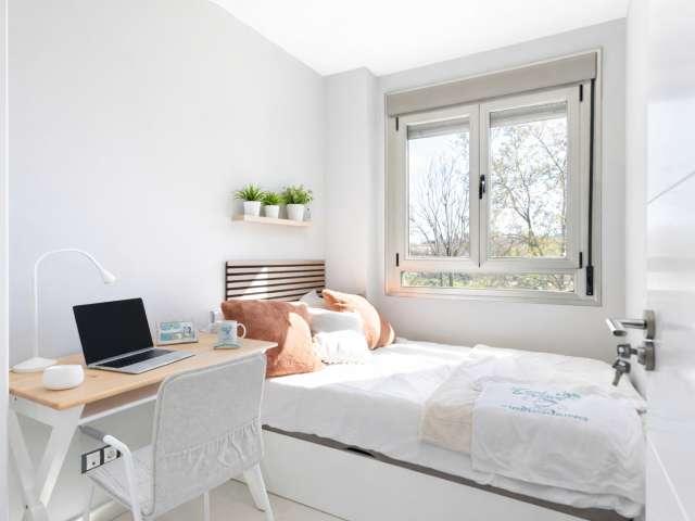 Habitación en piso compartido en alquiler en Buenavista, Madrid