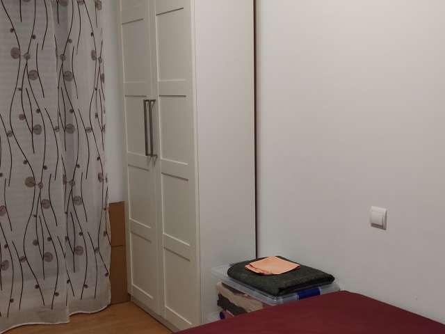 Habitación en piso compartido en alquiler en Buenavista, Madrid
