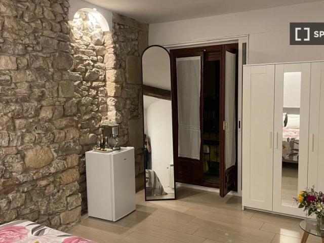 Habitación en piso compartido en alquiler en Centro, San Sebastián