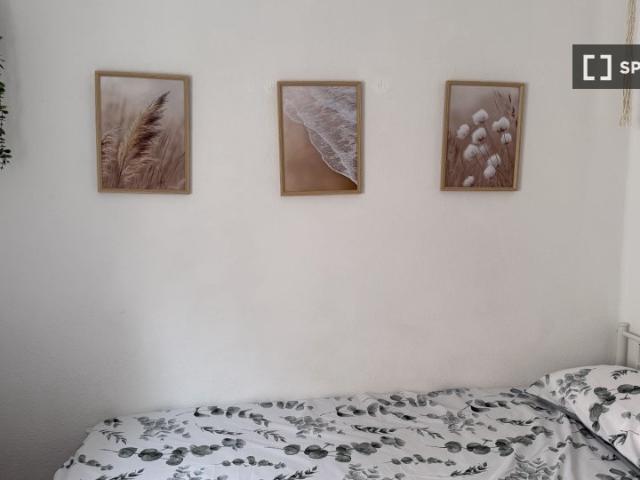 Habitación en piso compartido en alquiler en Chopera, Madrid