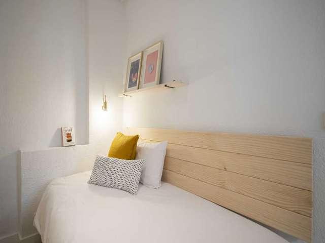 Habitación en piso compartido en alquiler en Ciudad Universitaria, Madrid