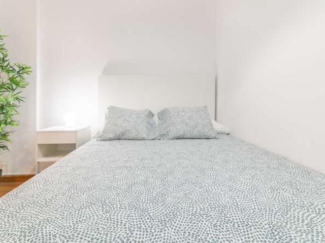 Habitación en piso compartido en alquiler en Eixample, Barcelona