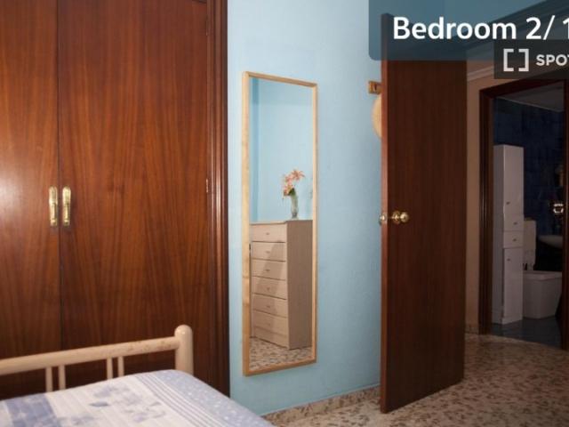 Habitación en piso compartido en alquiler en el Barrio León, Sevilla