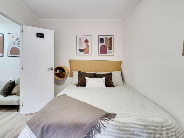 Habitación en piso compartido en alquiler en El Carmel, Barcelona