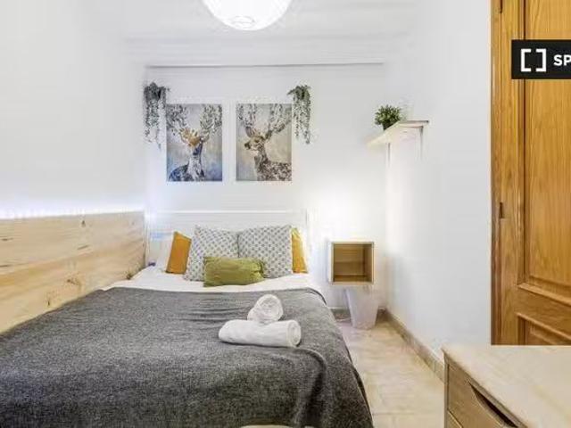 Habitación en piso compartido en alquiler en El Gòtic, Barcelo.