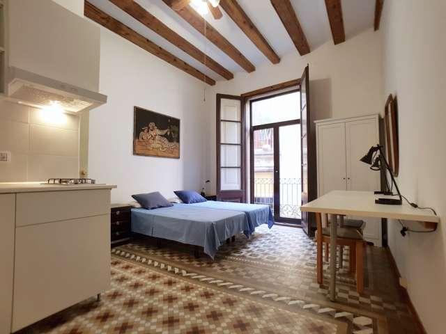 Habitación en piso compartido en alquiler en El Gòtic, Barcelona