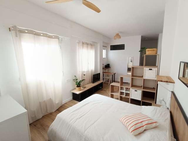 Habitación en piso compartido en alquiler en El Mercat, Valencia