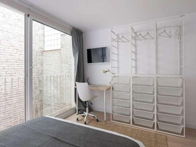 Habitación en piso compartido en alquiler en El Raval, Barcelona