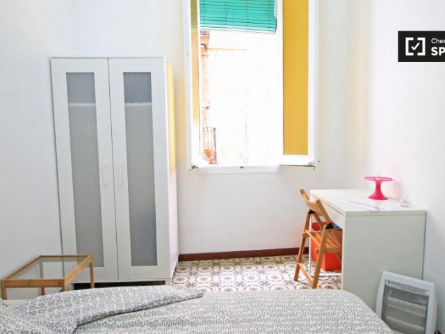 Habitación en piso compartido en alquiler en El Raval, Barcelona