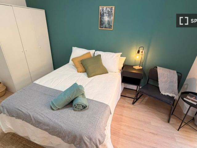 Habitación en piso compartido en alquiler en Embajadores, Madrid