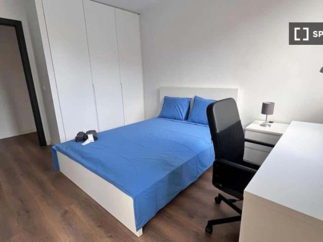 Habitación en piso compartido en alquiler en Embajadores, Madrid