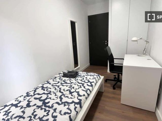 Habitación en piso compartido en alquiler en Embajadores, Madrid