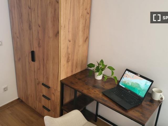 Habitación en piso compartido en alquiler en Embajadores, Madrid