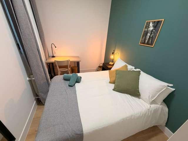 Habitación en piso compartido en alquiler en Embajadores, Madrid
