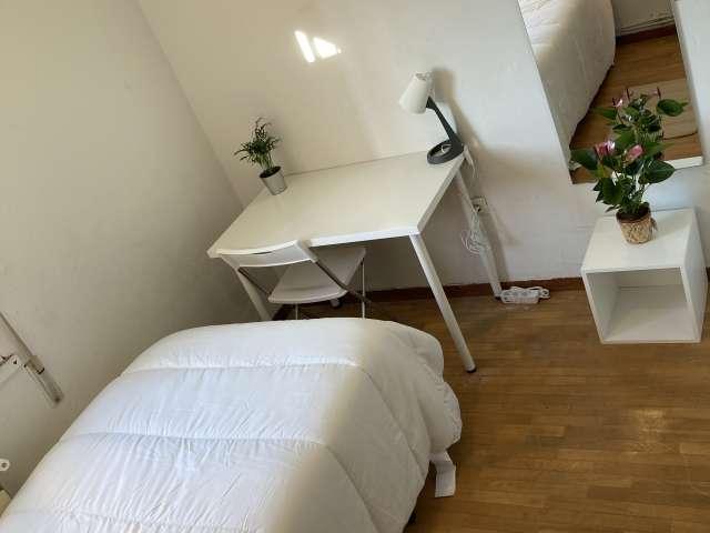 Habitación en piso compartido en alquiler en Entrevías, Madrid