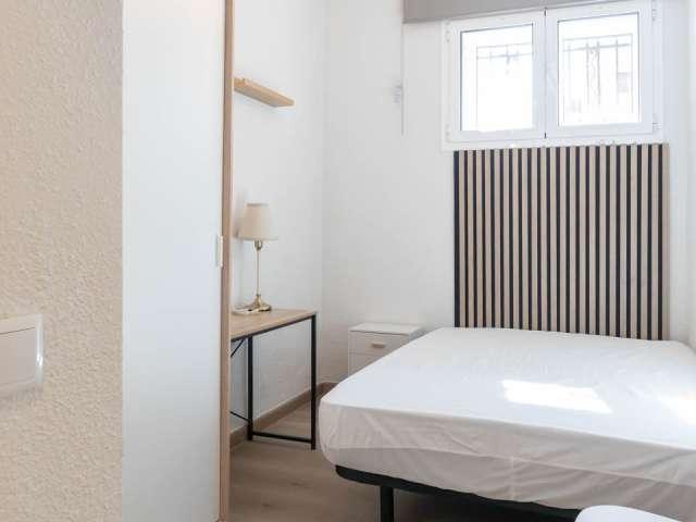 Habitación en piso compartido en alquiler en Fuente del Berro, Madrid