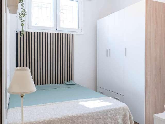 Habitación en piso compartido en alquiler en Fuente del Berro, Madrid