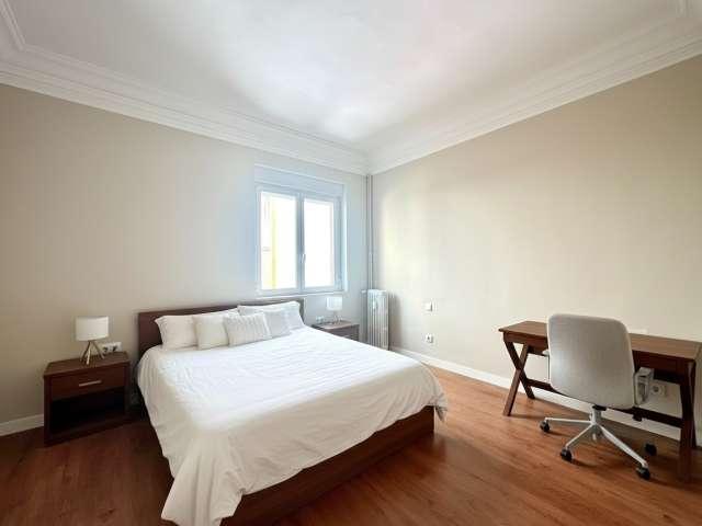Habitación en piso compartido en alquiler en Goya, Madrid