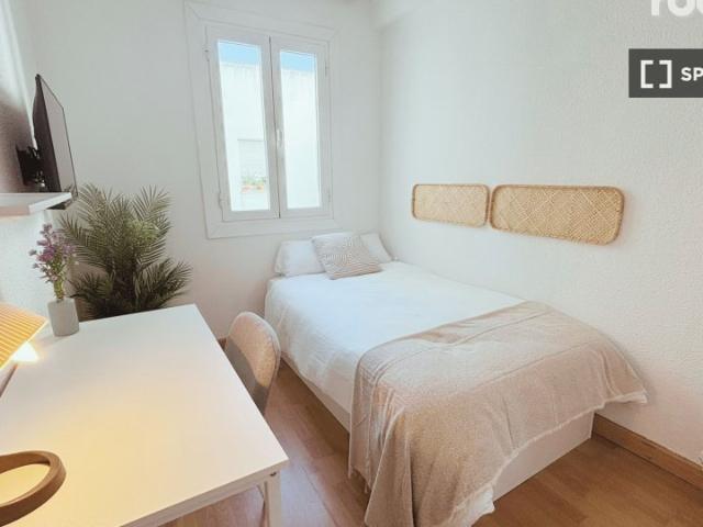 Habitación en piso compartido en alquiler en Guindalera, Madrid