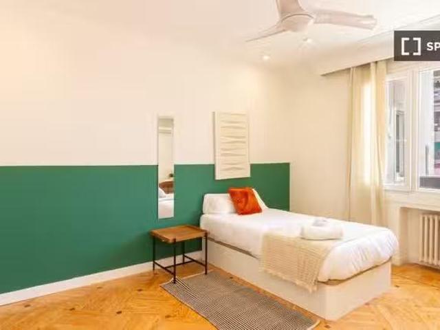 Habitación en piso compartido en alquiler en Guindalera, Madrid