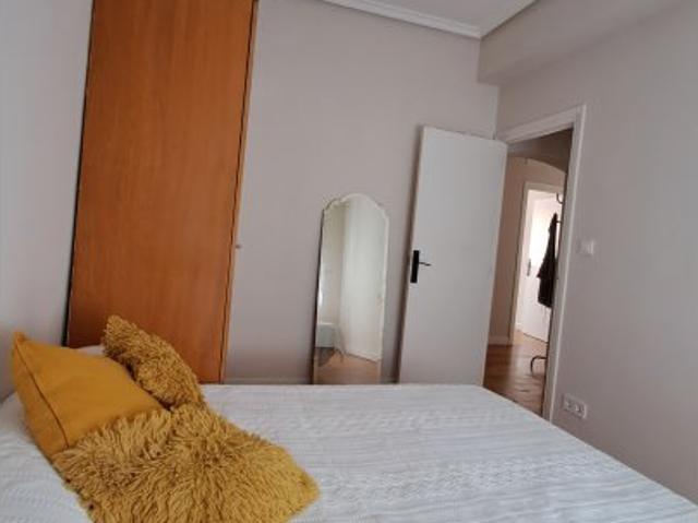 Habitación en piso compartido en alquiler en Iralabarri, Bilbao