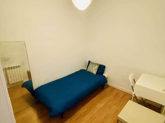 Habitación en piso compartido en alquiler en Justicia, Madrid