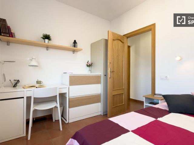 Habitación en piso compartido en alquiler en La Torrassa, Barcelona