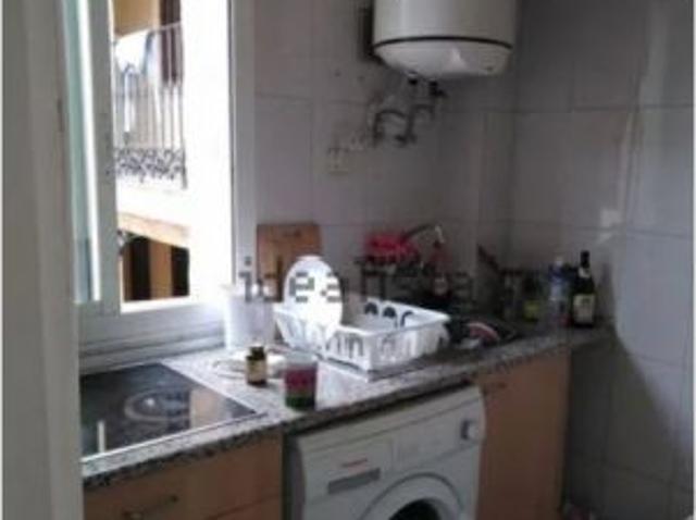Habitación en piso compartido en alquiler en la Universidad, gastos incluidos