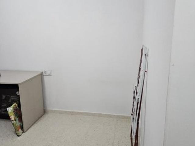 Habitación en piso compartido en alquiler en La Calzada, Sevilla
