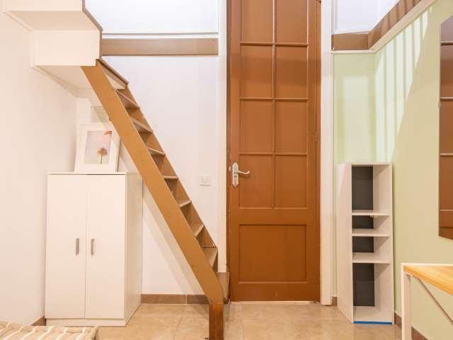 Habitación en piso compartido en alquiler en La Sagrada Familia