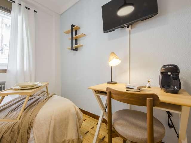 Habitación en piso compartido en alquiler en Lista, Madrid