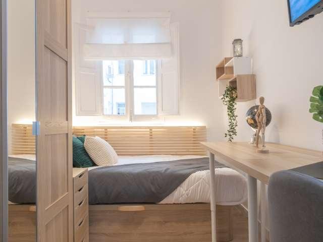 Habitación en piso compartido en alquiler en Niño Jesús, Madrid
