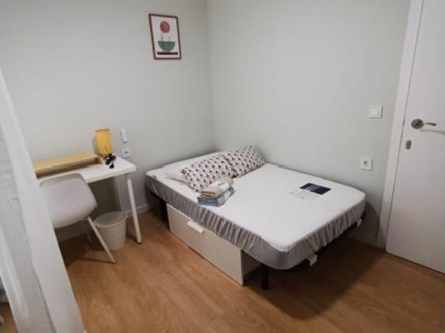 Habitación en piso compartido en alquiler en Nou Moles, Valencia