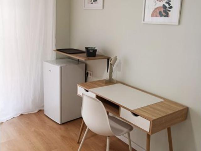 Habitación en piso compartido en alquiler en Nou Moles, Valencia
