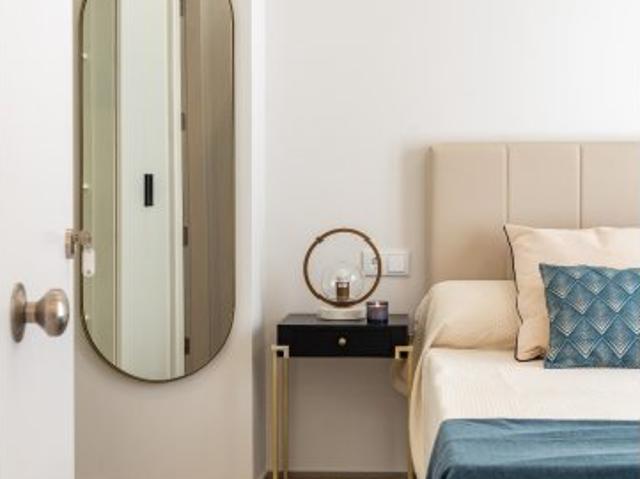 Habitación en piso compartido en alquiler en Nou Moles, Valencia