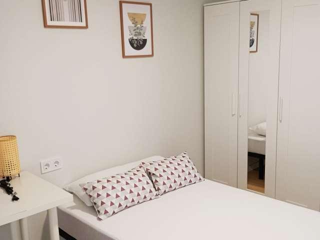 Habitación en piso compartido en alquiler en Nou Moles, Valencia