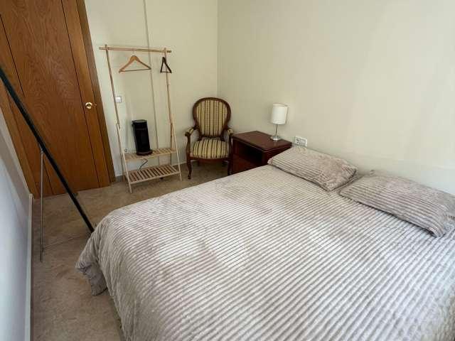 Habitación en piso compartido en alquiler en Nou Moles, Valencia