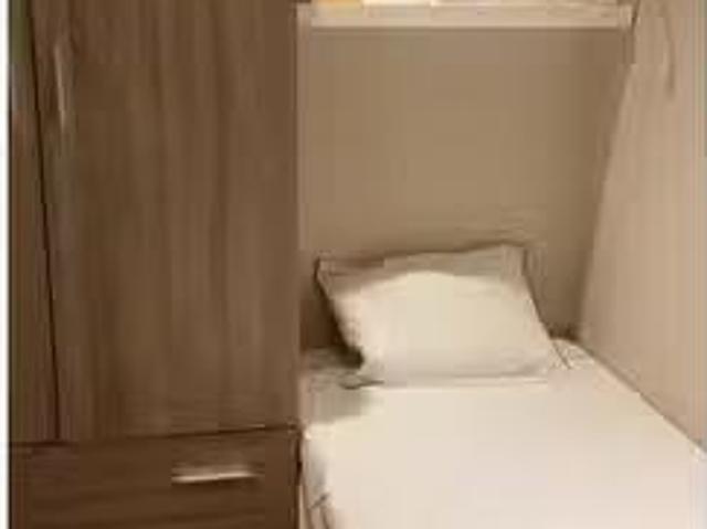 Habitación en piso compartido en alquiler en Numancia, Madrid