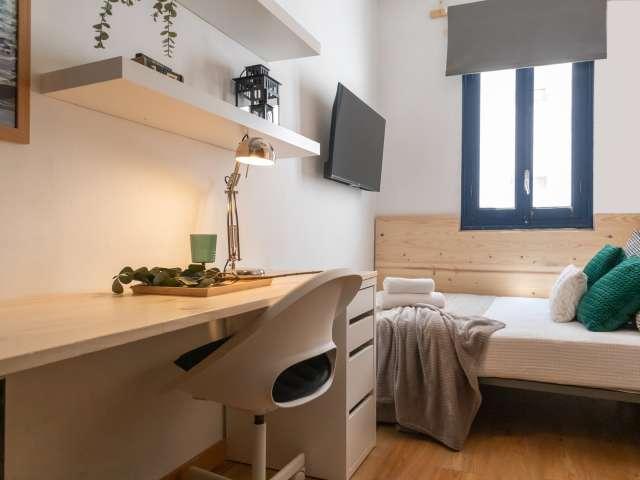 Habitación en piso compartido en alquiler en Palacio, Madrid