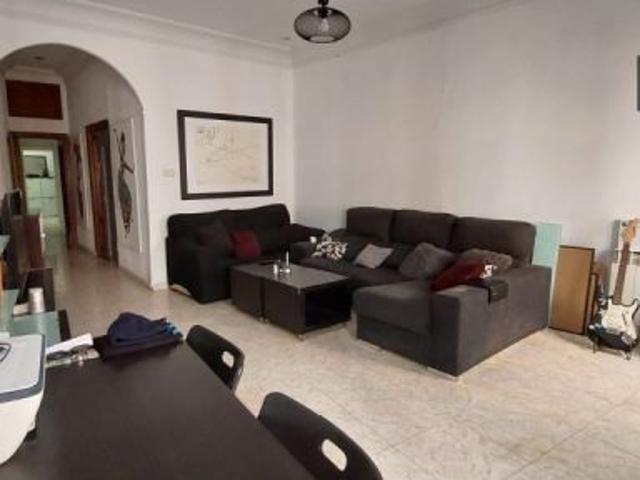 Habitación en piso compartido en alquiler en Palacio