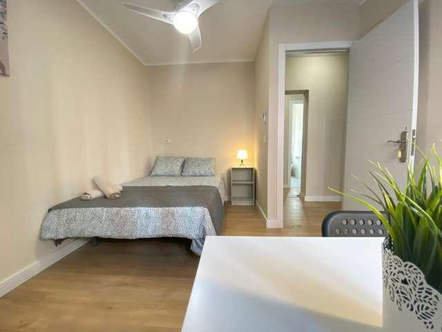 Habitación en piso compartido en alquiler en Palomeras Bajas, Madrid