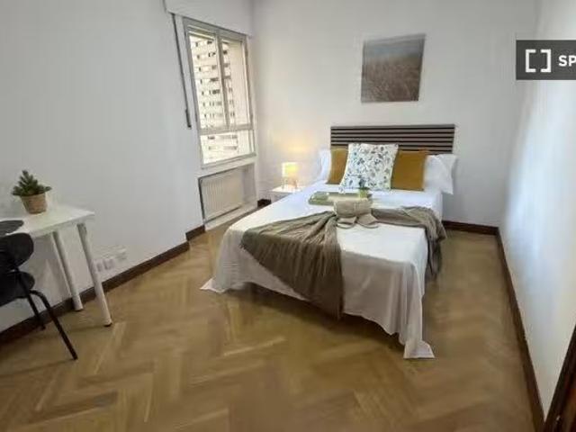 Habitación en piso compartido en alquiler en Pilar, Madrid