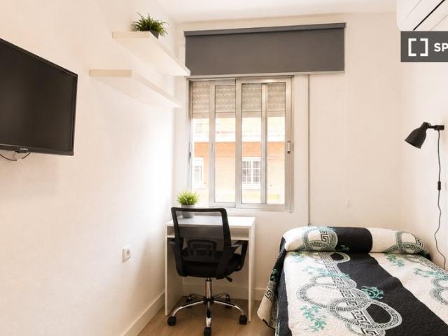 Habitación en piso compartido en alquiler en Puerta del Ángel, Madrid