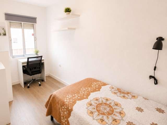Habitación en piso compartido en alquiler en Puerta del Ángel, Madrid